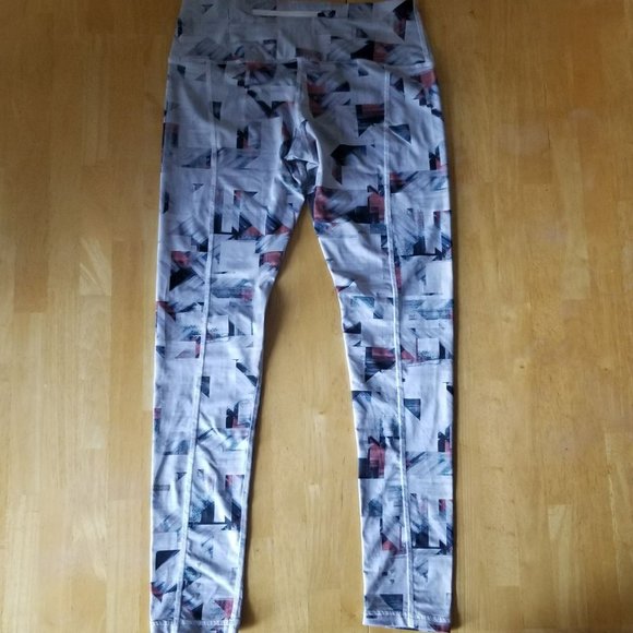 VARLEY Hayworth 7/8 Tights Leggings in Multi-Print - Picture 5 of 15